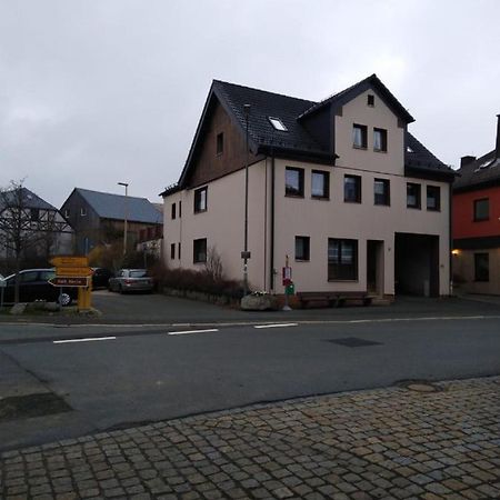 Ferienwohnung Am Marktplatz Sparneck ภายนอก รูปภาพ